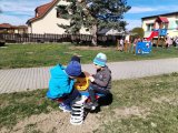 Máme nové herní prvky na dolní zahradě